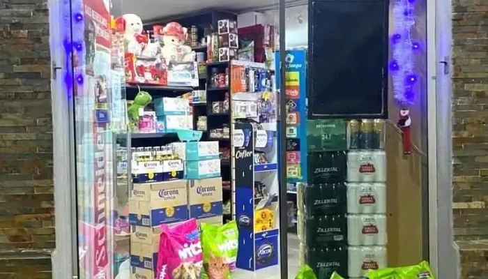 La Vineria:  Todo - Supermercado