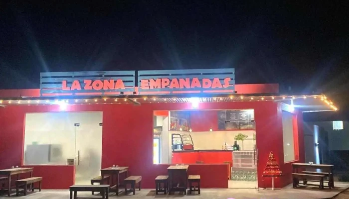 La Zona Empanadas:  Del Propietario