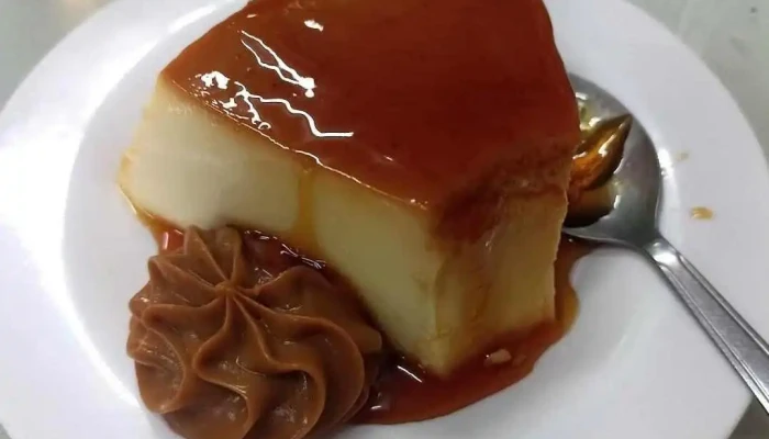 Lancheria Mariela:  Flan