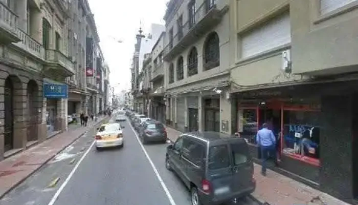 Lannis Negocios Inmobiliarios -  Telefono - Montevideo