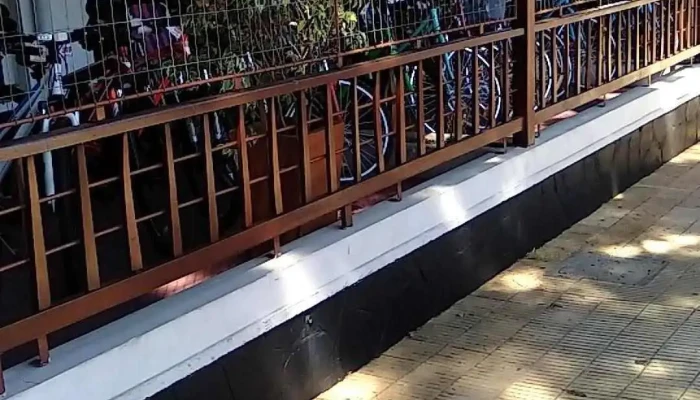 Laser Tv - C. 22 Entre 11 Y 3