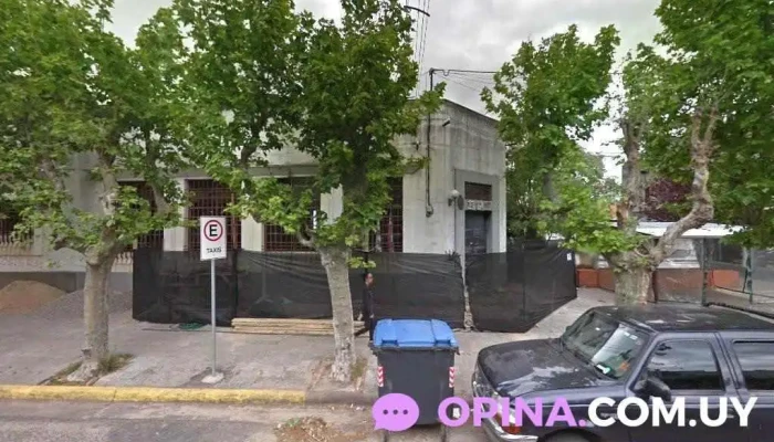 Librería Del Estudiante - Juan L. Lacaze