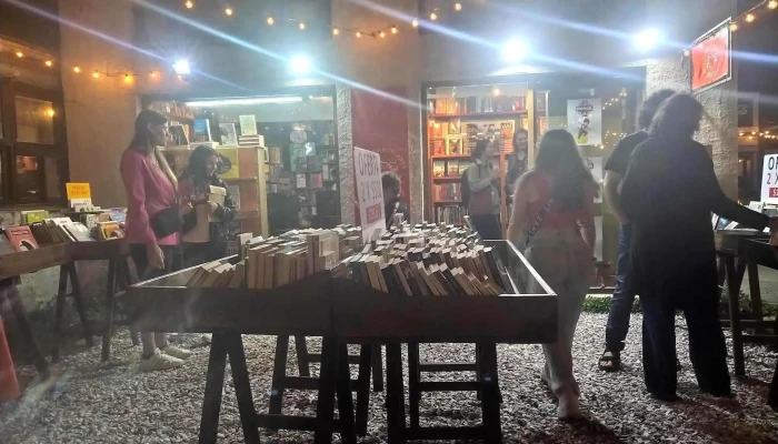 Libreria La Paloma Mensajera -  Del Propietario - La Paloma