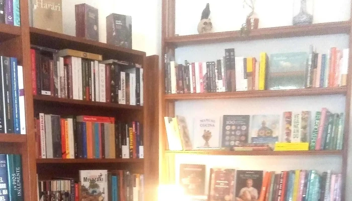 Libreria Los Miserables Cerca De Mi - Montevideo
