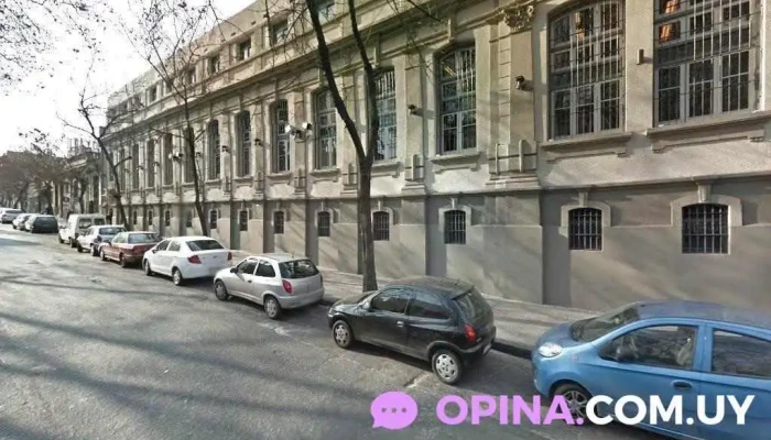 Librería Neruda (Depósito) - Montevideo