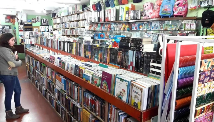 Libros Del Paso -  Interior - Montevideo