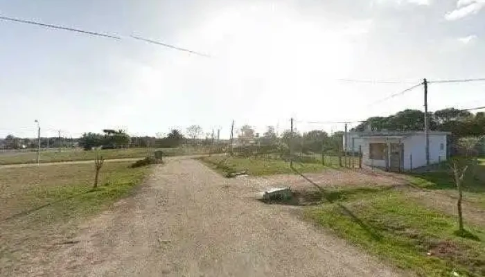 Liceo De Empalme Olmos Departamento De Canelones Todo - Escuela