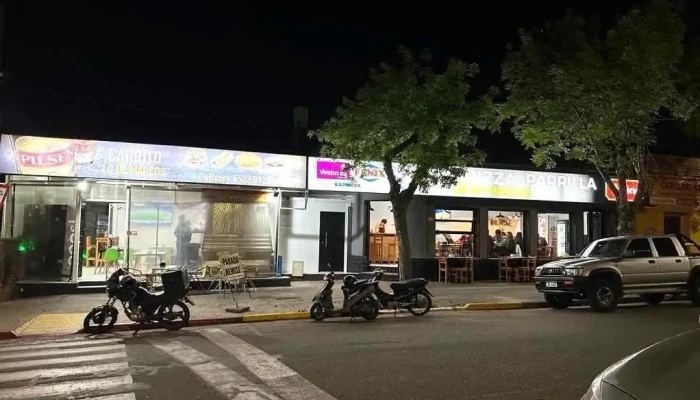 Lo De Marcos Resto:  Pizza Parrilla Del Propietario