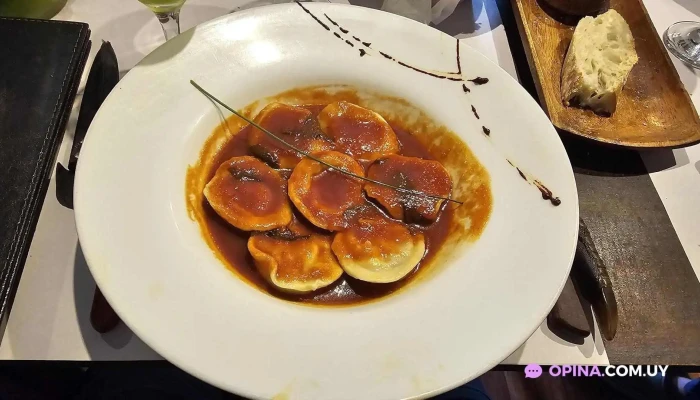 Lo De Silverio:  Ravioli - Restaurante uruguayo