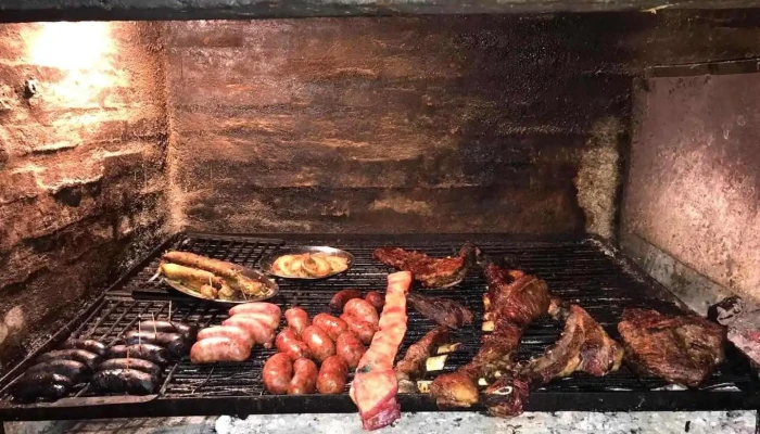 Lo Manzi Parrillada - Mercedes