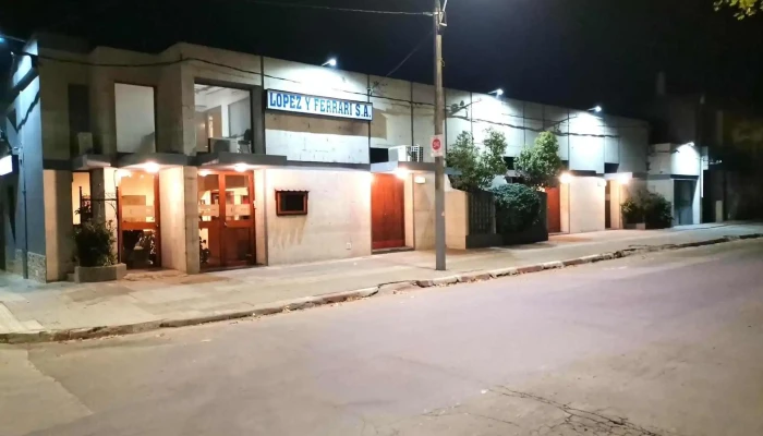 López y Ferrari - 90200 Las Piedras