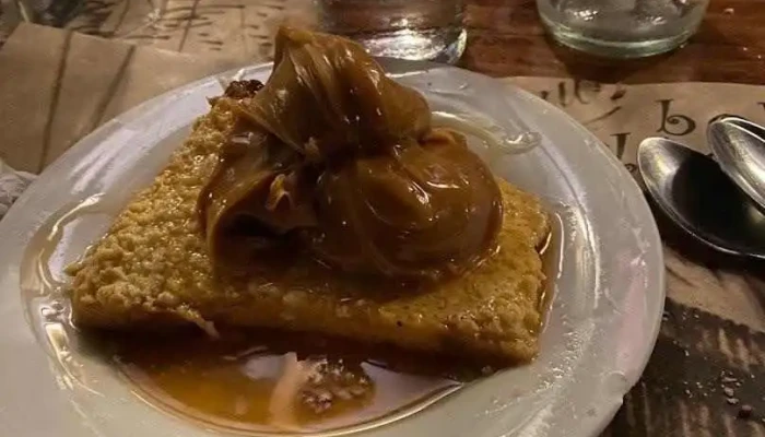 Los Yuyos:  Dulce De Leche - Restaurante especializado en barbacoa