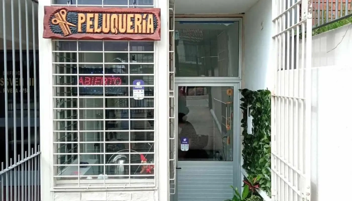 Lourdes Estilista - 11400 Montevideo