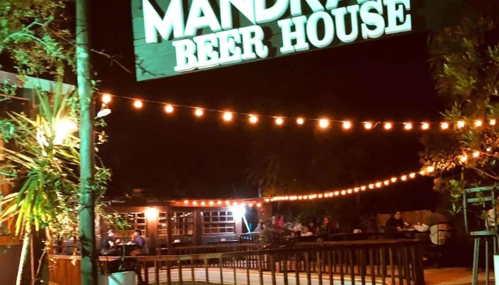 Mandrake Beer House:  Comentario 3 - Restaurante