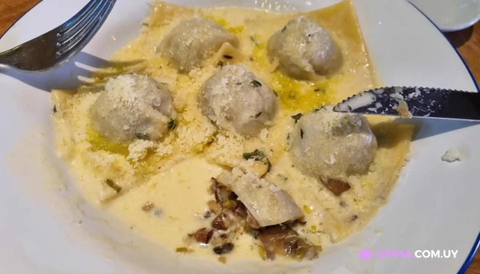 Manzanar Restaurant -  Ravioli - Montevideo