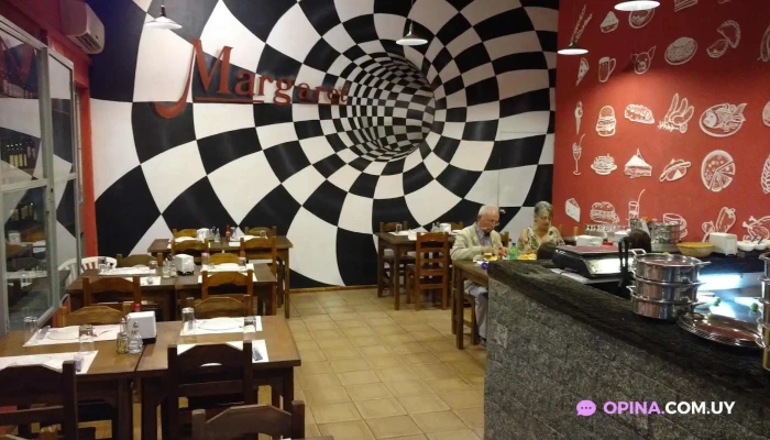 Margaret Pizzeria Y Restaurant Ambiente - Restaurante