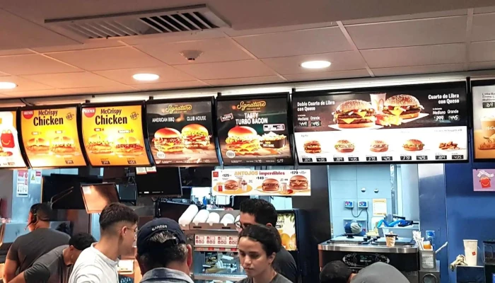 Mcdonalds Comentario 5 - Restaurante de comida rápida