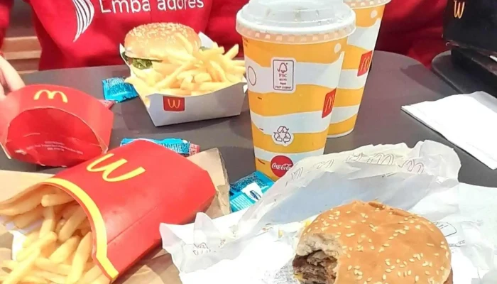 Mcdonalds Hamburguesa - Restaurante de comida rápida