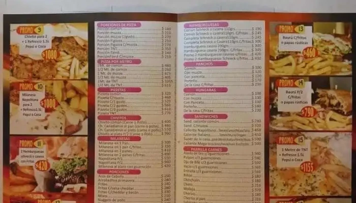 Mega Mamma Mia:  Menu