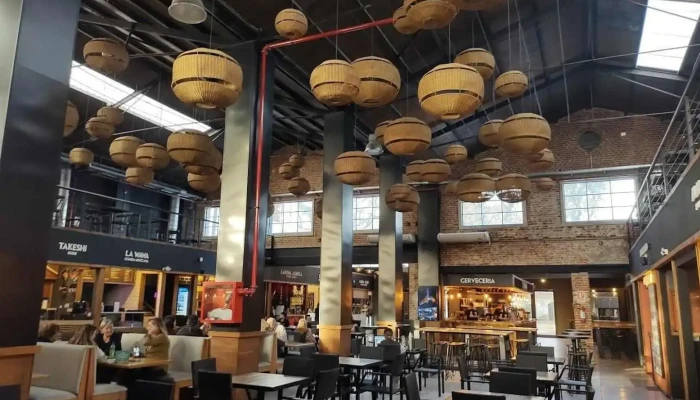 Mercado Del Prado:  Ambiente - Zona de restauración