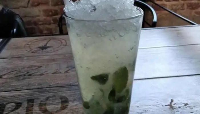 Mercado Del Prado:  Mojito - Zona de restauración