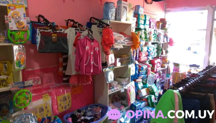 Merceria Y Pañalera Arco Iris - 40002 Minas De Corrales