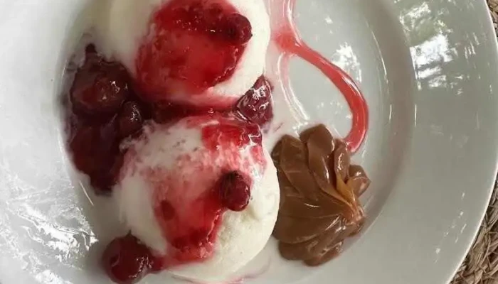 Meson De La Plaza Panna Cotta - Restaurante