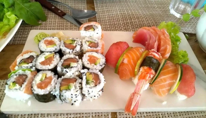 Mia Bistro Sushi - Restaurante