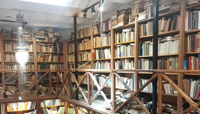 Minerva Libros -  Comentarios - Montevideo