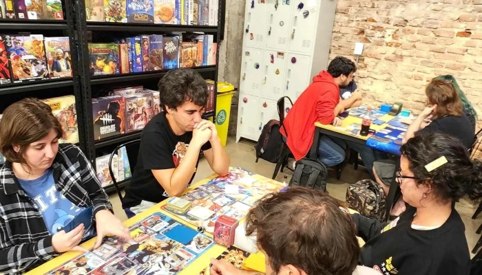 Montevideo Gaming House -  Precios - Montevideo