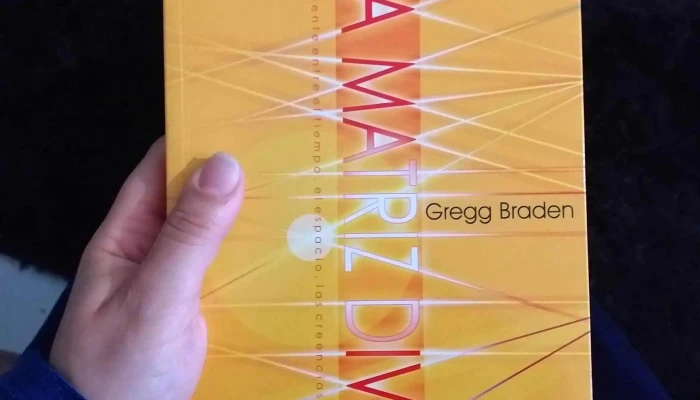 Mundos Invisibles -  Descuentos - Montevideo