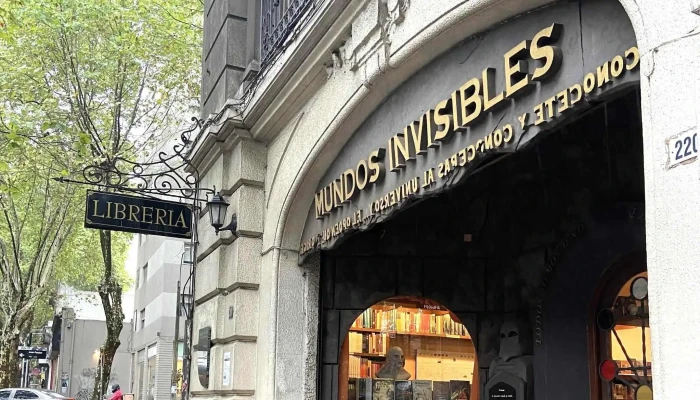 Mundos Invisibles -  Sitio Web - Montevideo
