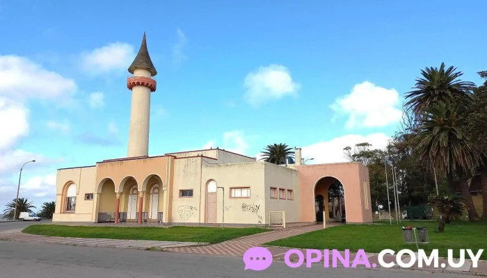 Museo Zoológico Dámaso Antonio Larrañaga - 11300 Montevideo