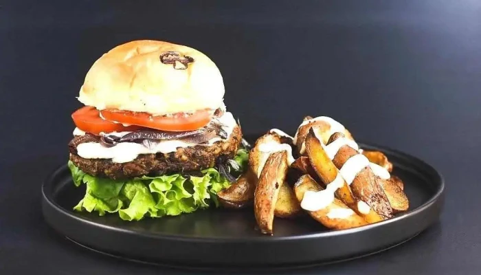 Mushroom Bar:  Hamburguesa - Restaurante vegano