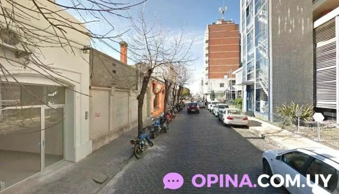 Mvot - Oficina Mercedes - Mercedes