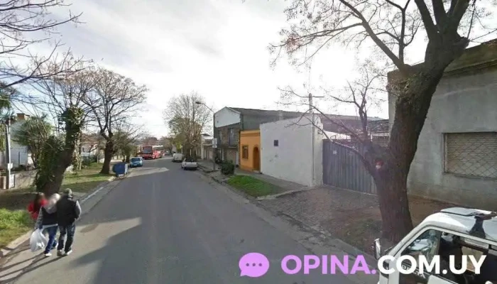 Nadia Moreira estilista - 15900 Las Piedras