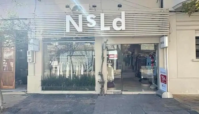 No se lo digas... - 45000 Tacuarembó