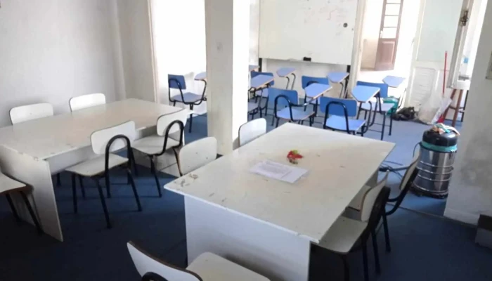 Objetivo Centro De Estudios -  Aula - Rocha