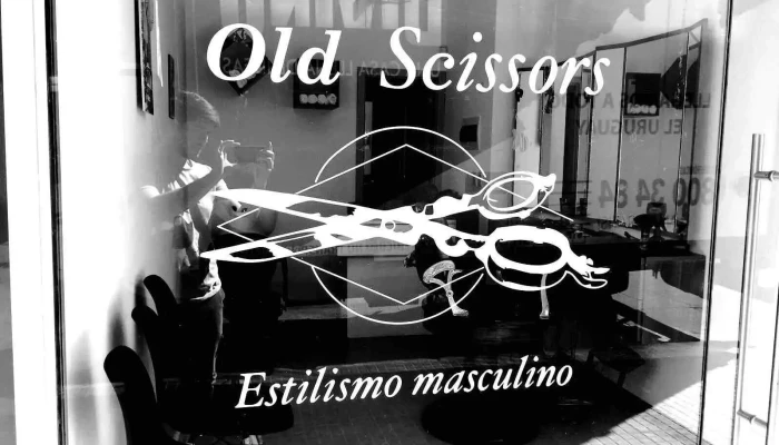 Old Scissors - 11200 Montevideo