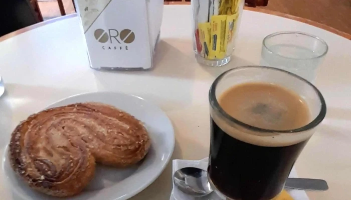 Oro Del Rhin Cafe Comentario 3 - Cafetería