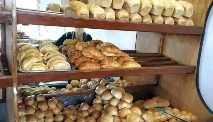 Panaderia Aprenda Pasteleria Y Rotiseria Ambiente - Panadería