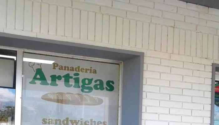 Panaderia Artigas:  Comentario 11 - Panadería