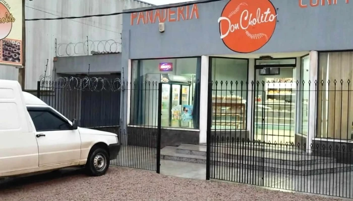 Panaderia Don Cholito Confiteria:  Comentario 1 - Panadería