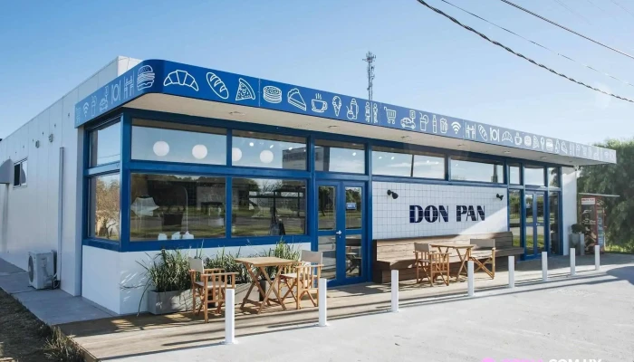 Panaderia Don Pan Jose Enrique Rodo Del Propietario