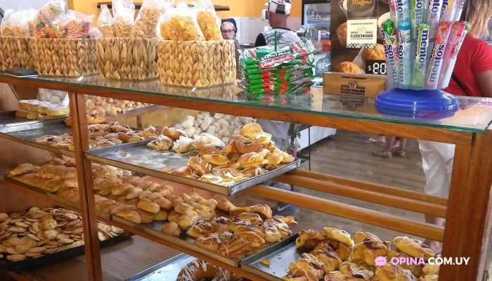 Panaderia La Aurora Ambiente - Panadería