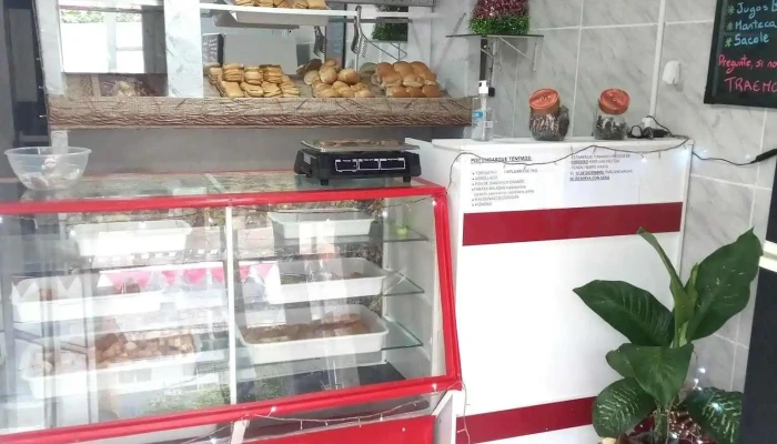 Panadería y Confitería Tad - 40000 Rivera