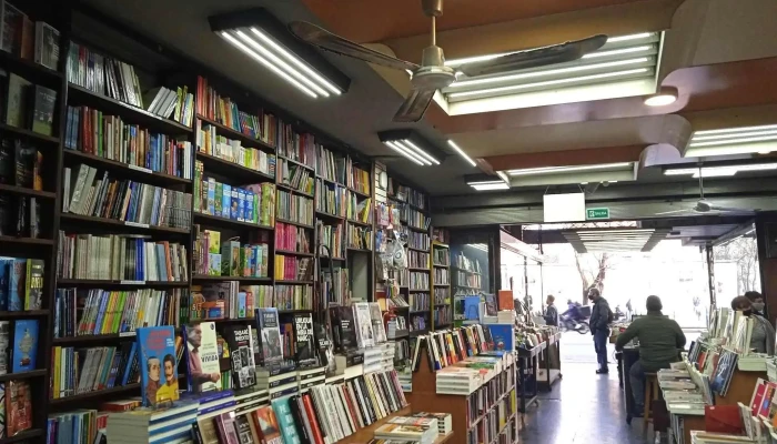 Papacito -  Interior - Montevideo