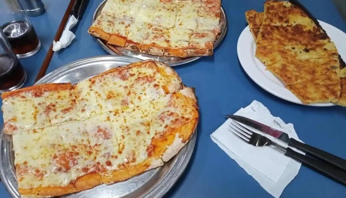 Papiros:  Pizza