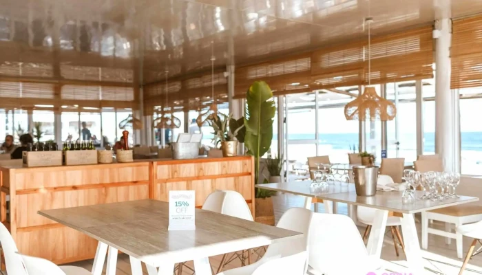 Parada 30 Brava:  Amex Beach Club Ambiente - Restaurante