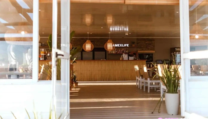 Parada 30 Brava:  Amex Beach Club Todo - Restaurante